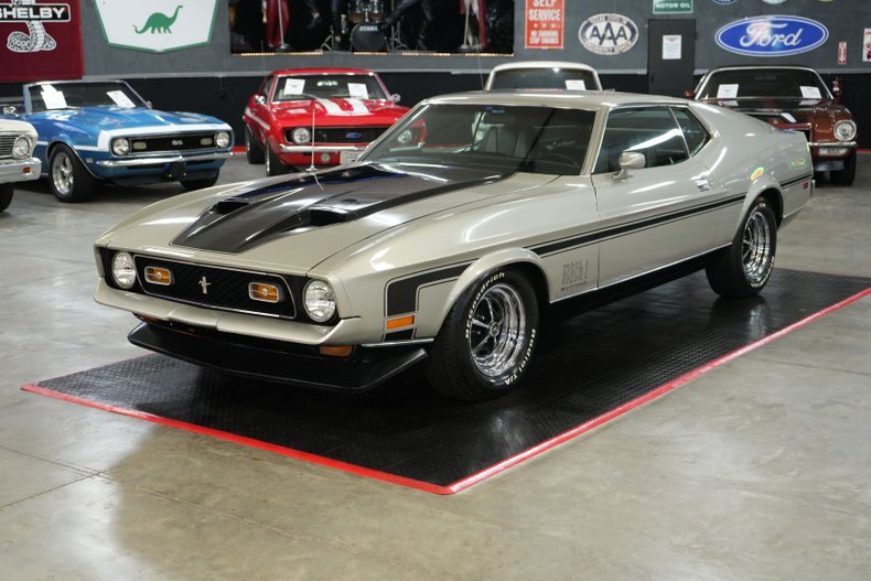 Ford-Other-1972-Silver-Black