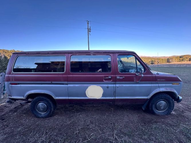 Ford-Other-1986-Two-Tone-RedSilver-1