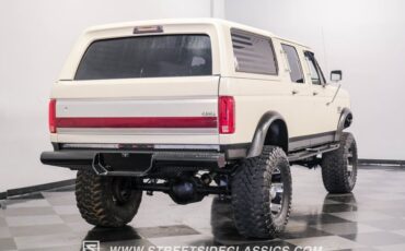 Ford-Other-1991-White-Blue-21