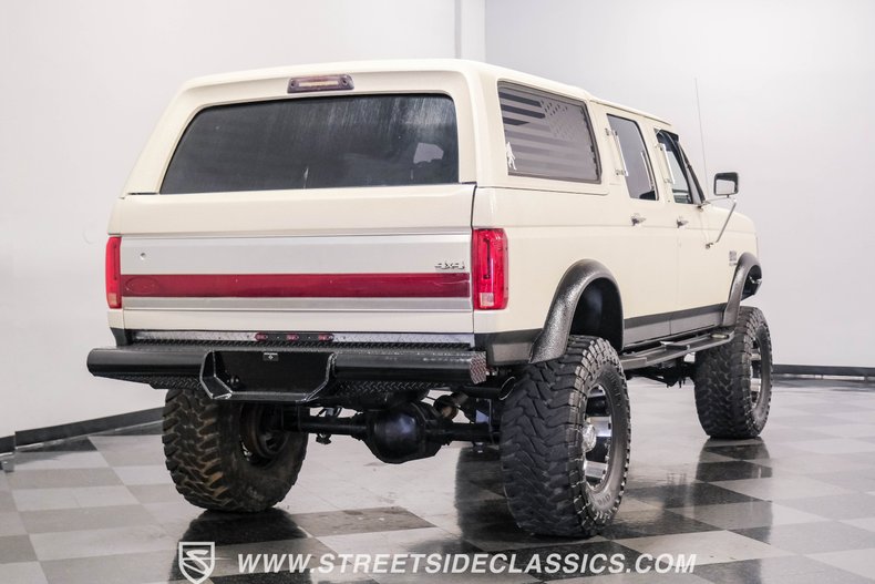 Ford-Other-1991-White-Blue-21