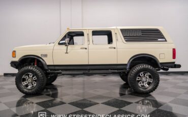 Ford-Other-1991-White-Blue-24