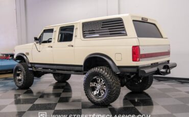 Ford-Other-1991-White-Blue-25
