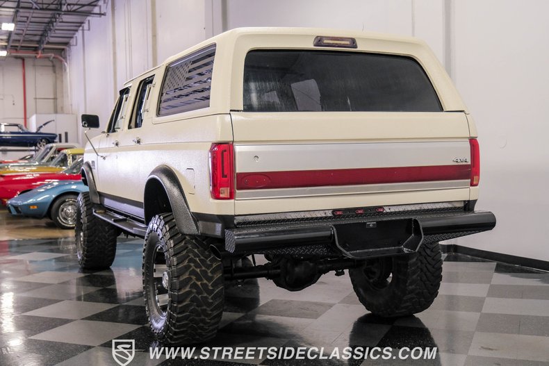 Ford-Other-1991-White-Blue-8