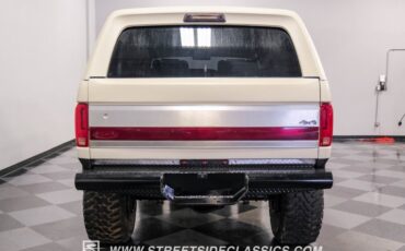 Ford-Other-1991-White-Blue-9