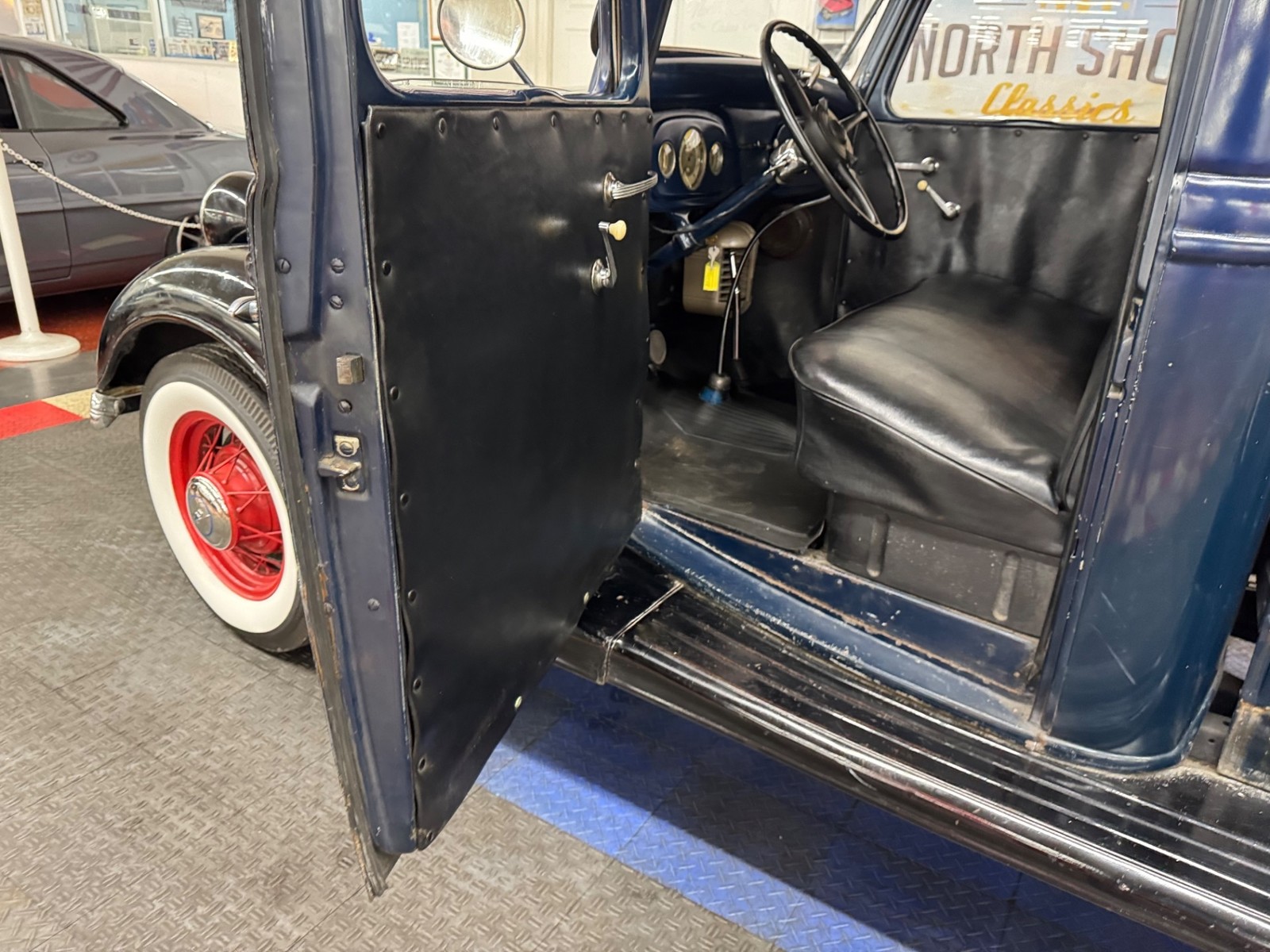 Ford-Other-Pickups-1935-pick-up-36