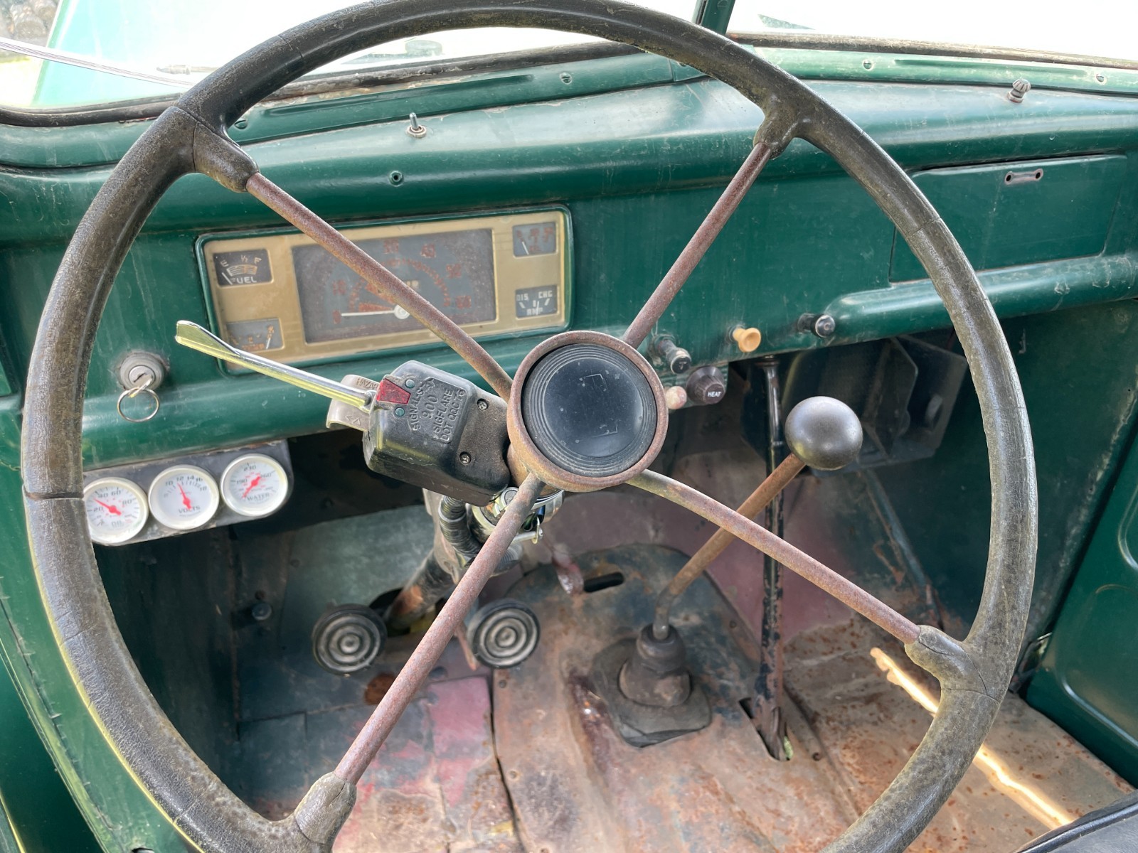 Ford-Other-Pickups-1947-19
