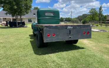 Ford-Other-Pickups-1947-3