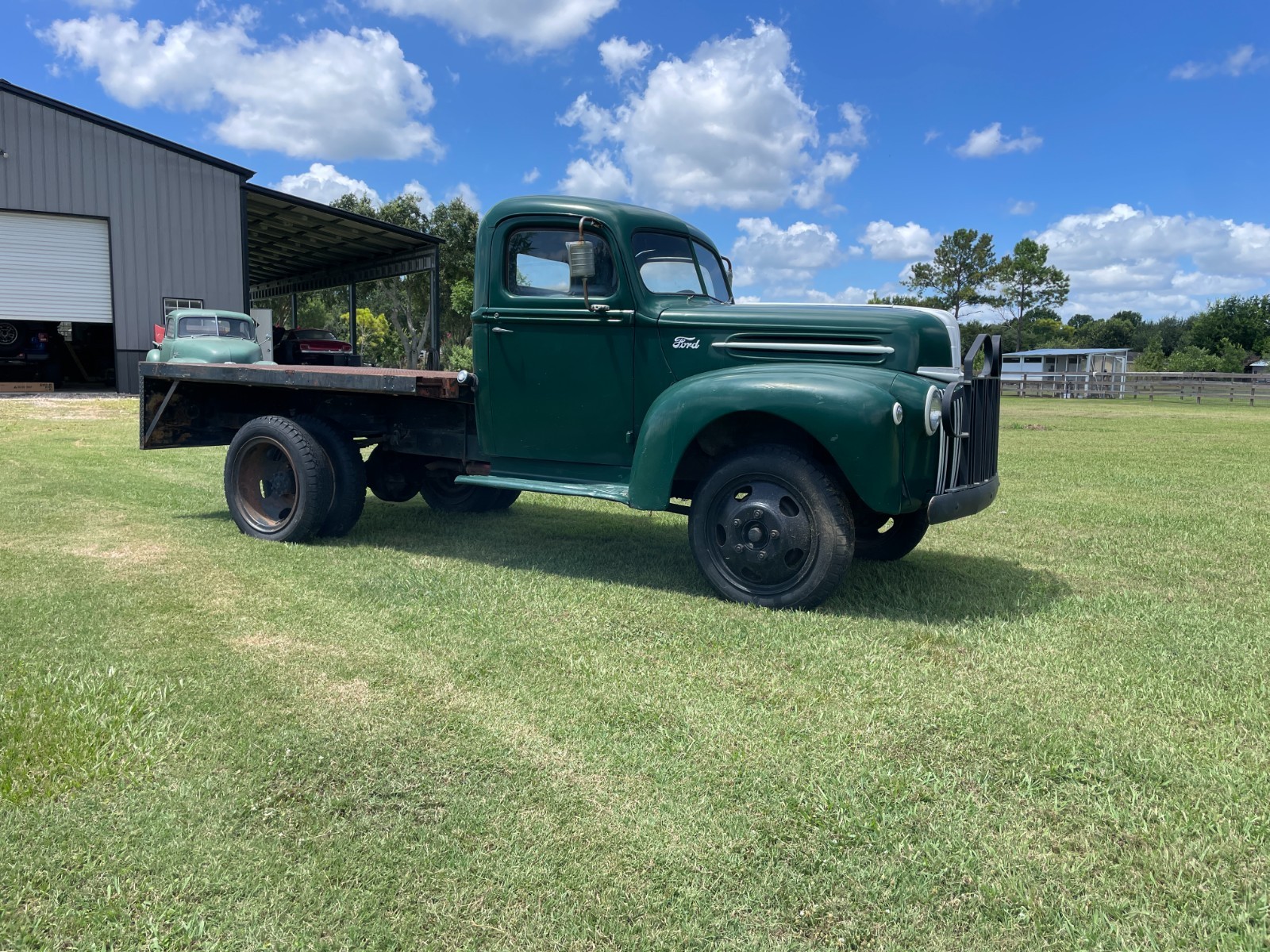 Ford-Other-Pickups-1947-8