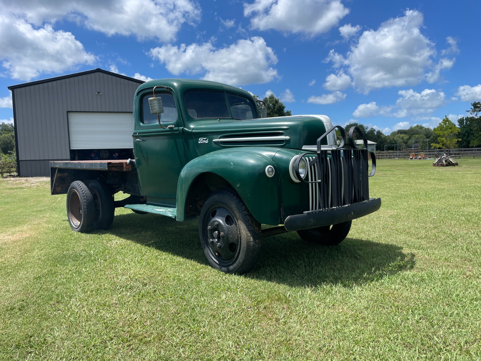 Ford-Other-Pickups-1947-9