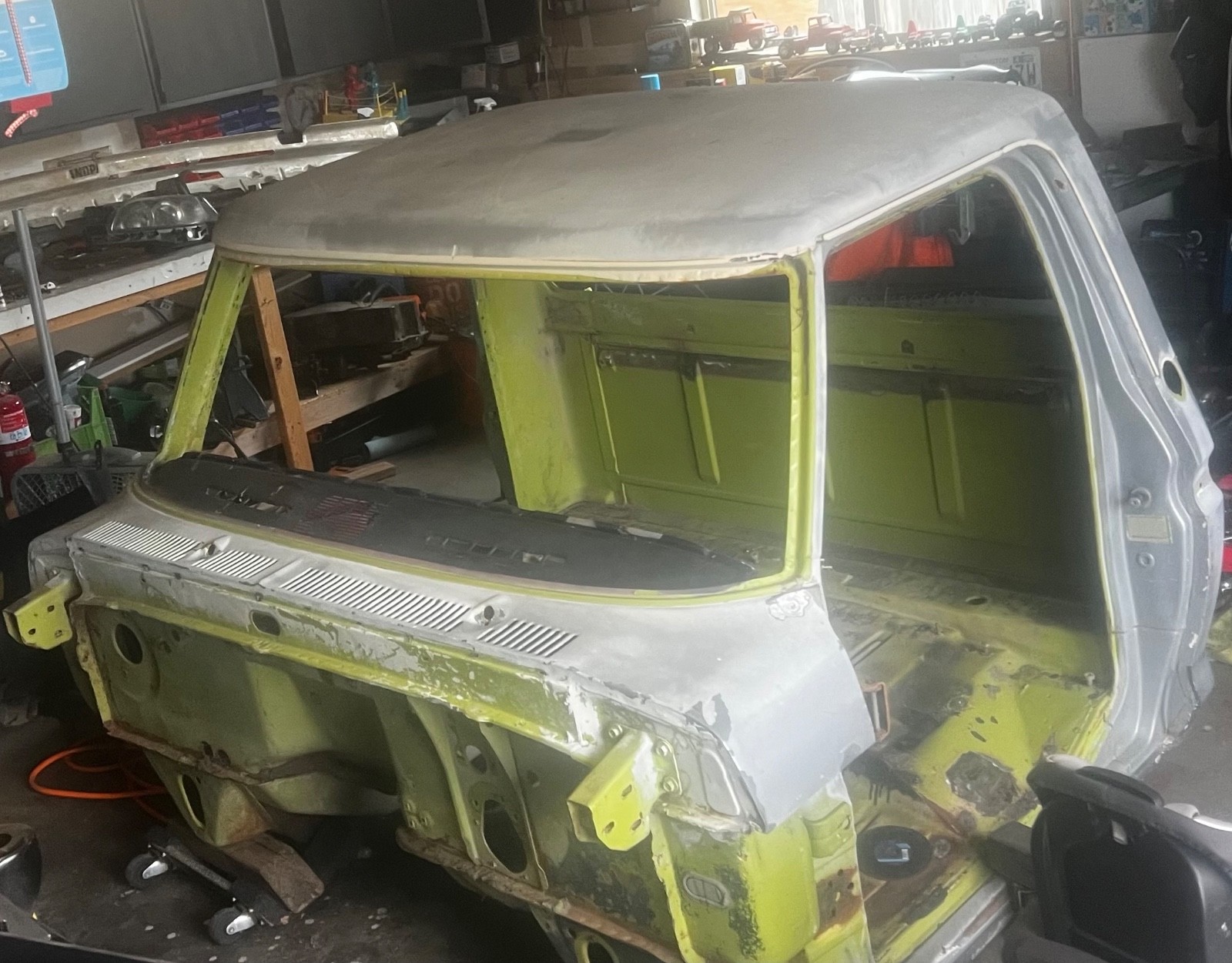 Ford-Other-Pickups-1975-Standard-Cab-Pickup-1