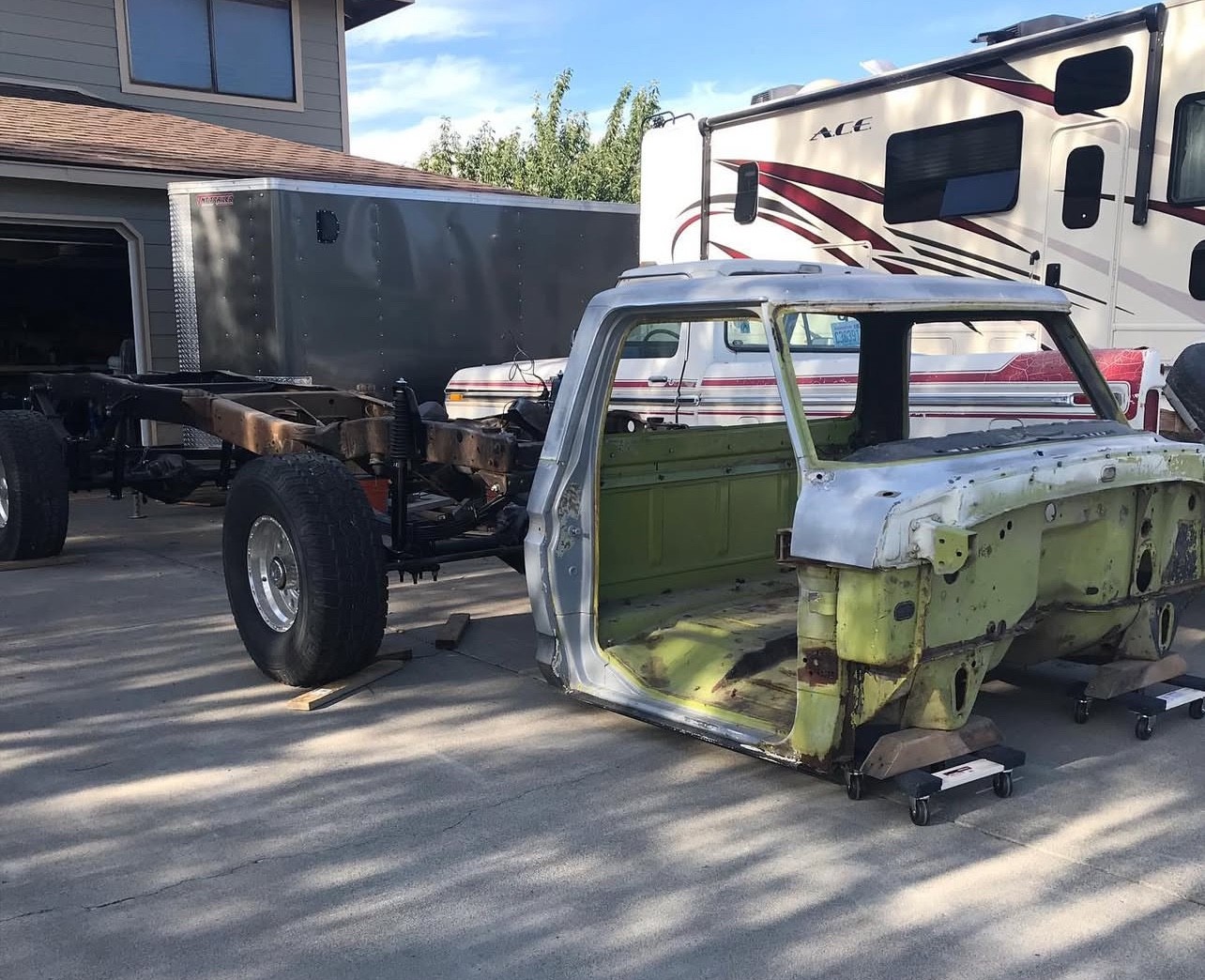 Ford-Other-Pickups-1975-Standard-Cab-Pickup