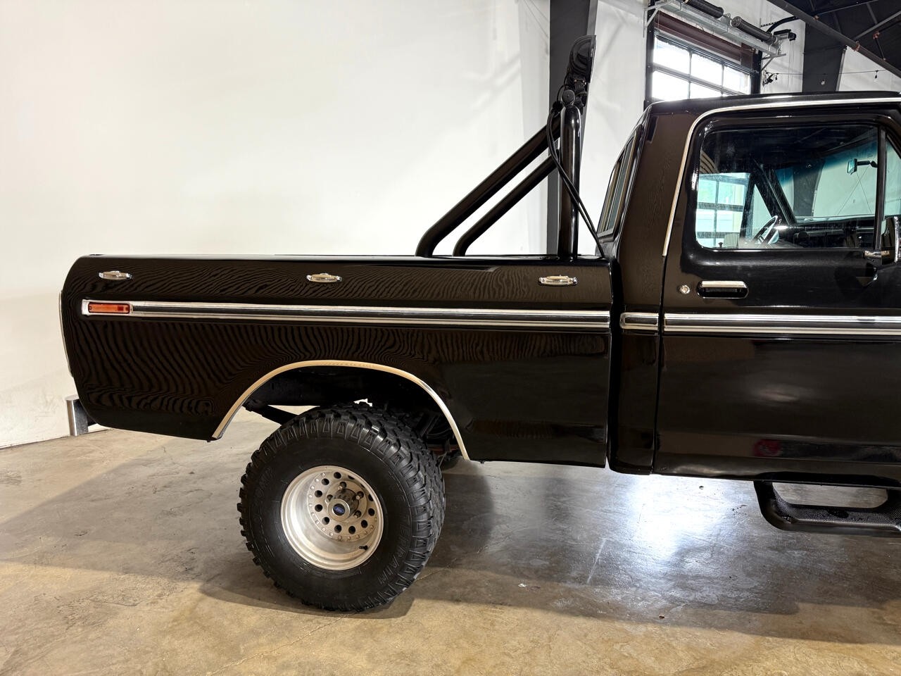 Ford-Other-Pickups-1976-Pickup-Truck-10