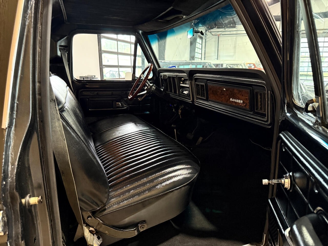 Ford-Other-Pickups-1976-Pickup-Truck-31