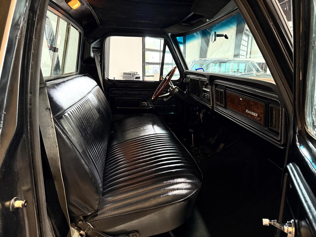 Ford-Other-Pickups-1976-Pickup-Truck-32