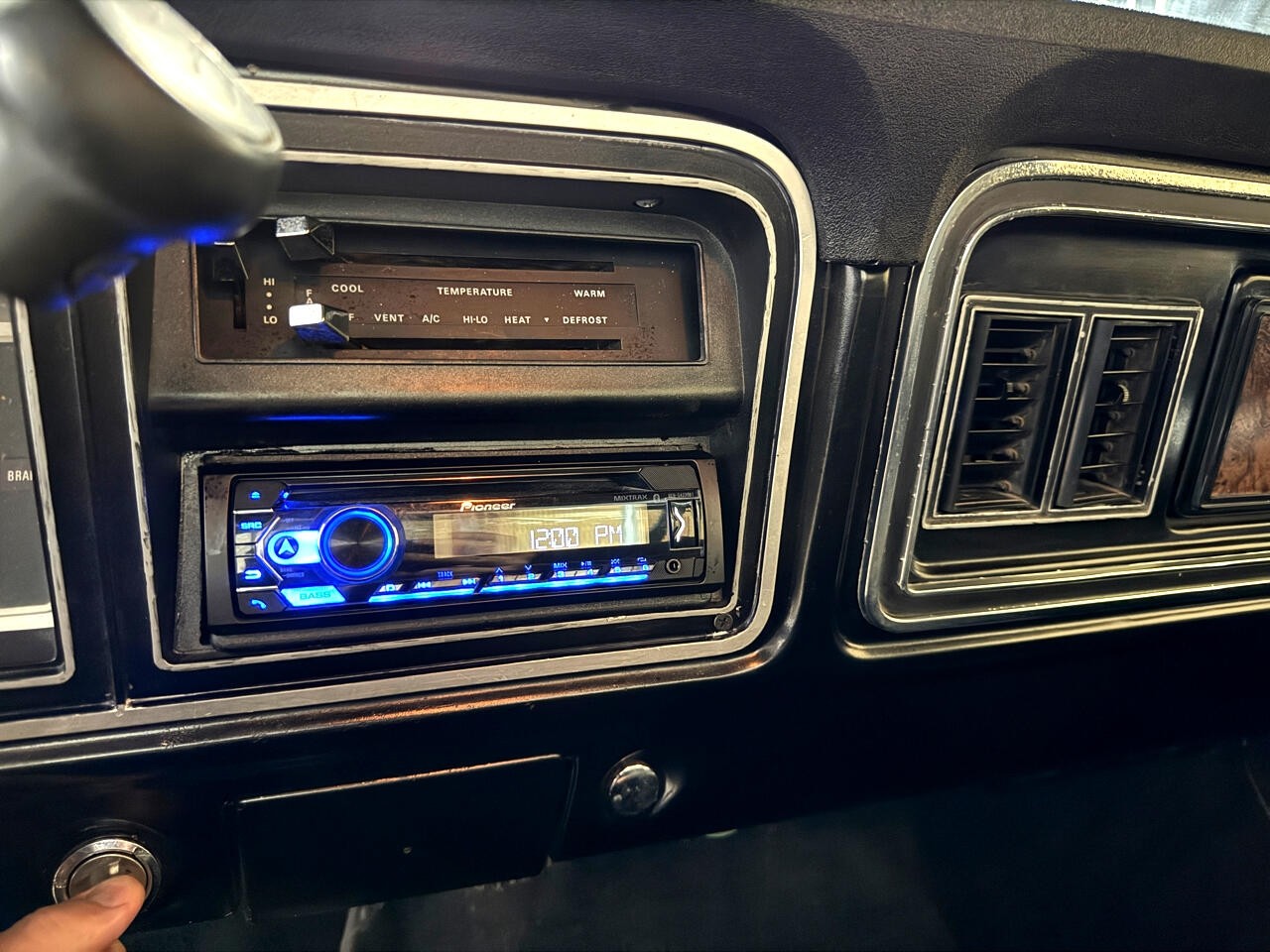 Ford-Other-Pickups-1976-Pickup-Truck-33