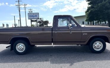 Ford-Other-Pickups-1984-Pickup-Truck-1