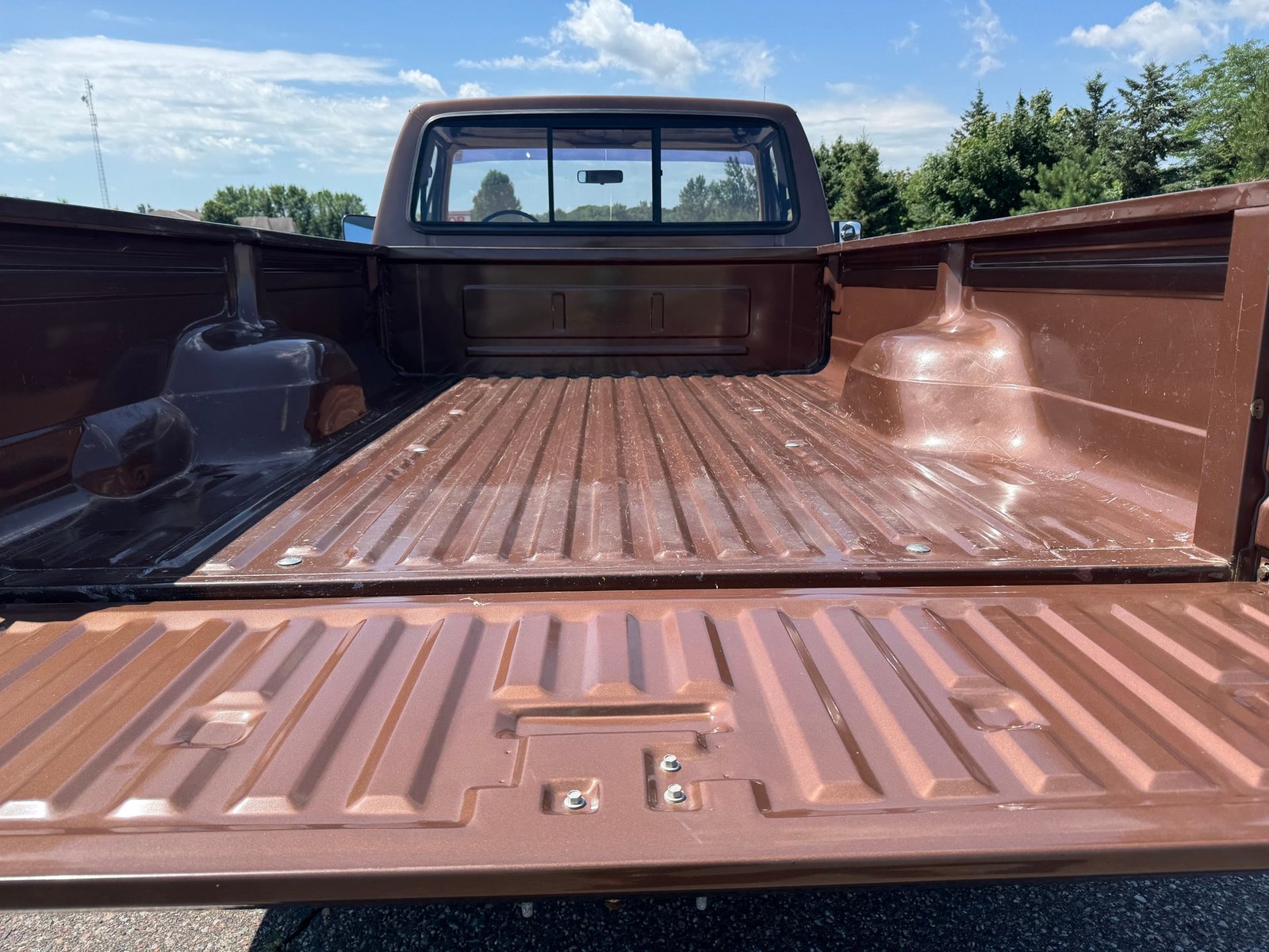 Ford-Other-Pickups-1984-Pickup-Truck-12