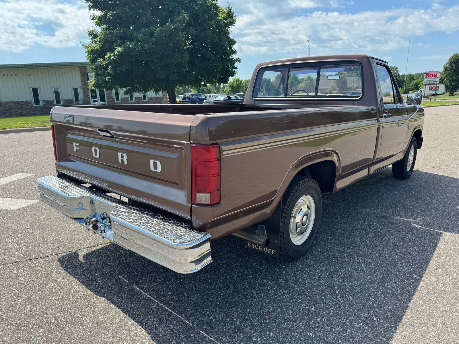Ford-Other-Pickups-1984-Pickup-Truck-2