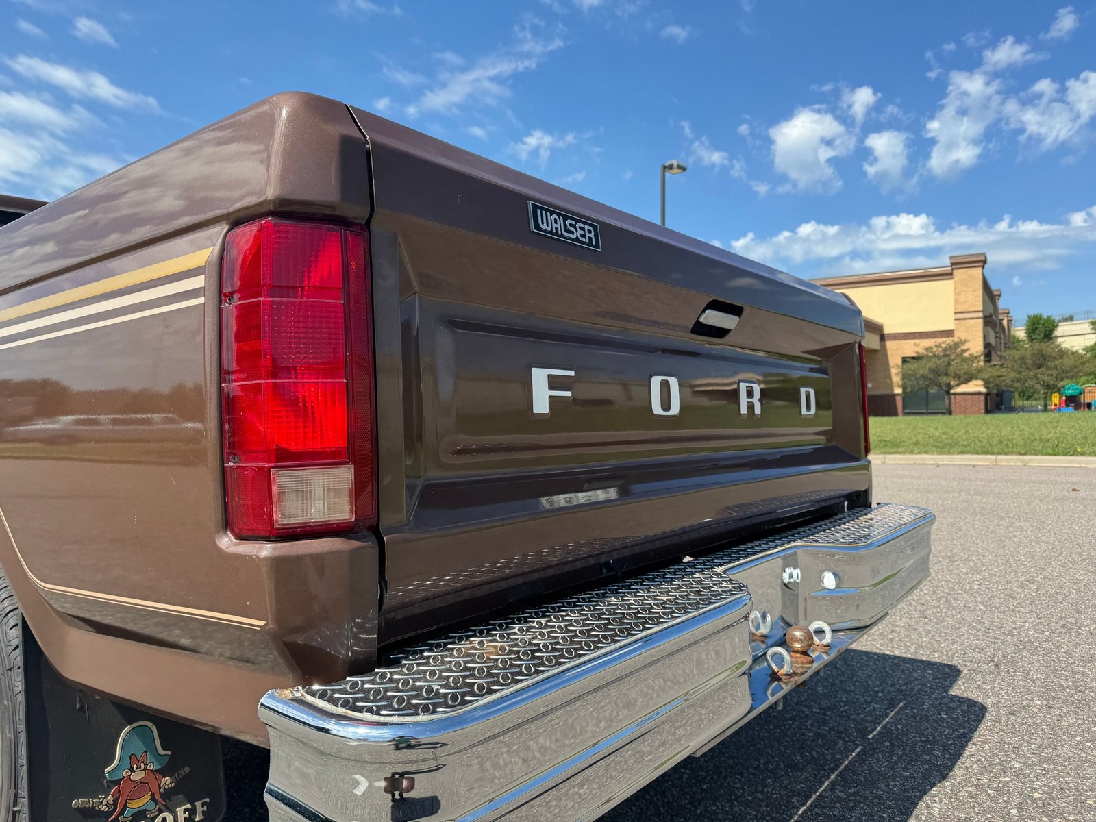 Ford-Other-Pickups-1984-Pickup-Truck-28