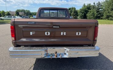 Ford-Other-Pickups-1984-Pickup-Truck-3
