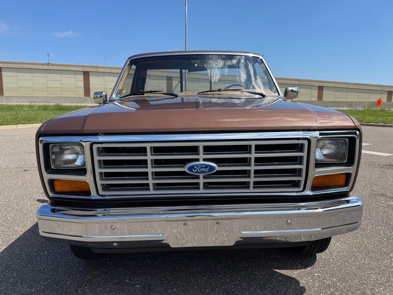 Ford-Other-Pickups-1984-Pickup-Truck-7