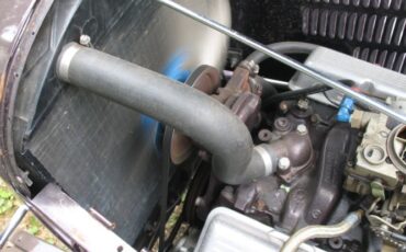Ford-Phaeton-1928-Burgundy-Gray-8