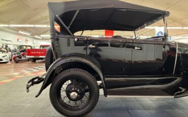 Ford-Phaeton-1931-21