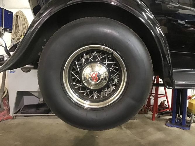 Ford-Phaeton-1932-Black-Black-2