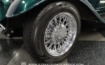 Ford-Pickup-1932-Dark-Green-Metallic-Gray-17