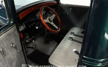 Ford-Pickup-1932-Dark-Green-Metallic-Gray-22