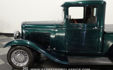 Ford-Pickup-1932-Dark-Green-Metallic-Gray-38