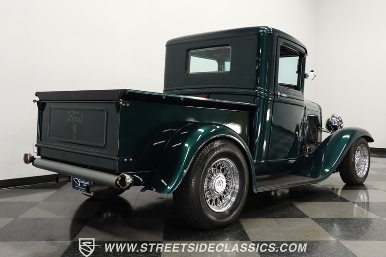 Ford-Pickup-1932-Dark-Green-Metallic-Gray-41