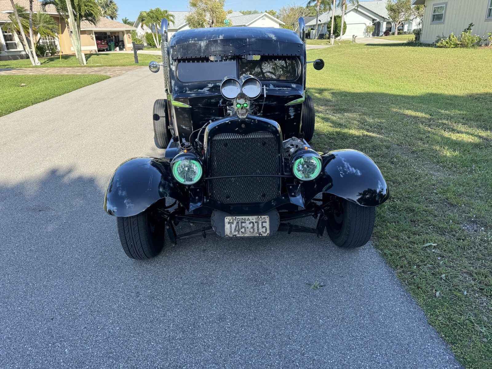 Ford-Pickup-1935-1