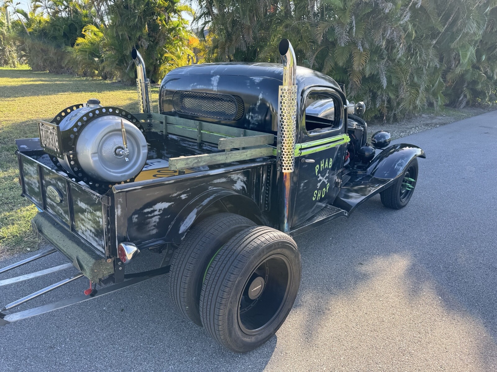 Ford-Pickup-1935-4