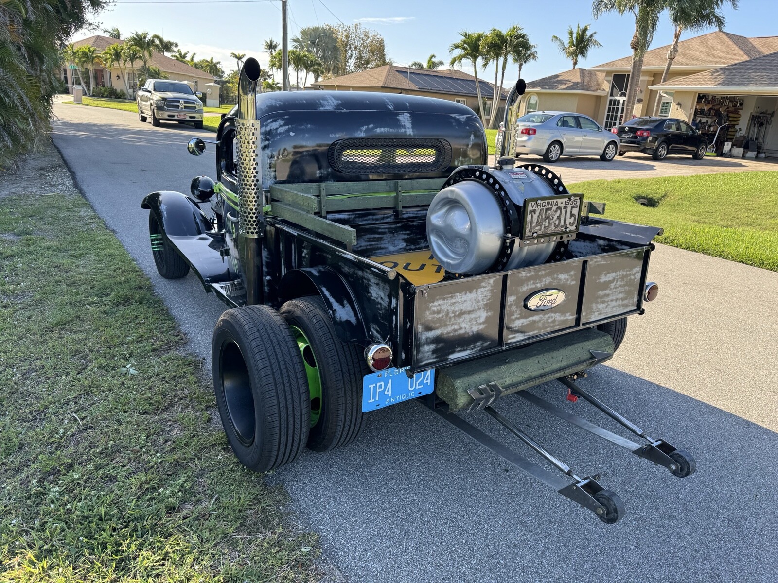 Ford-Pickup-1935-6