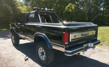 Ford-Pickup-1984-2