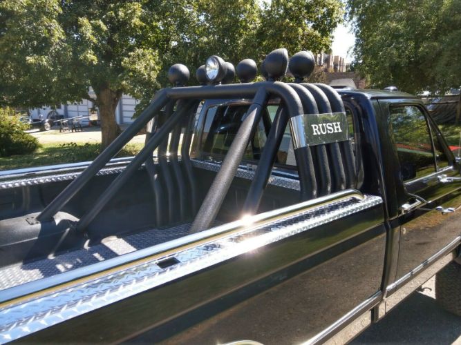 Ford-Pickup-1984-3