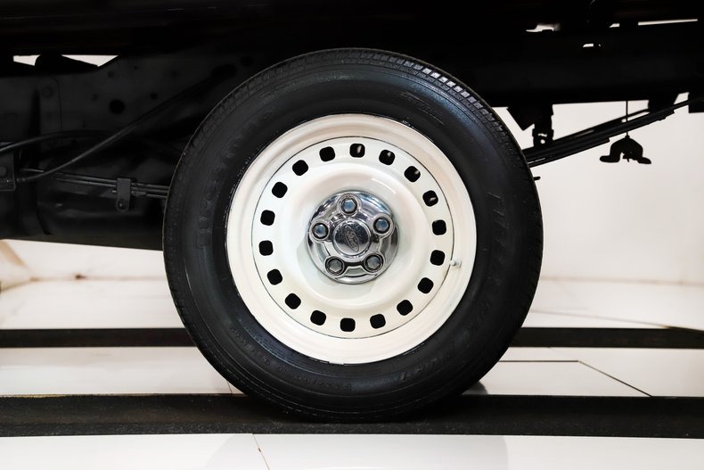 Ford-Pickup-1993-Red-Black-43