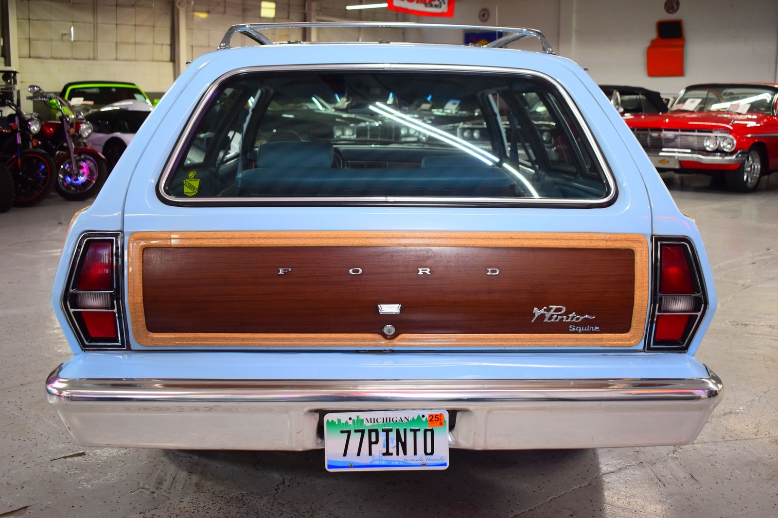 Ford-Pinto-1977-Wagon-13