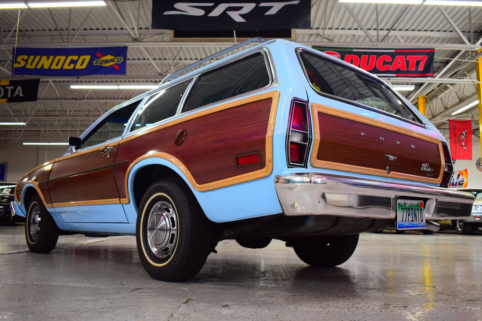 Ford-Pinto-1977-Wagon-18