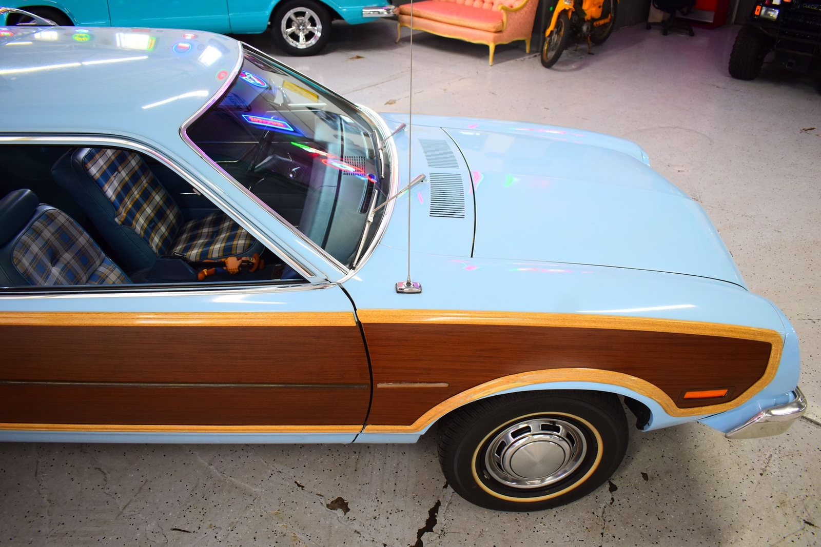 Ford-Pinto-1977-Wagon-4