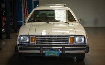 Ford-Pinto-Squire-2-Door-1980-2-Door-Station-Wagon-12