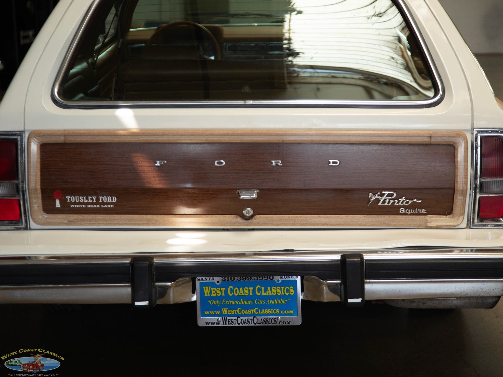 Ford-Pinto-Squire-2-Door-1980-2-Door-Station-Wagon-18