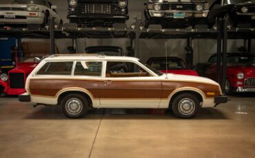 Ford-Pinto-Squire-2-Door-1980-2-Door-Station-Wagon-2