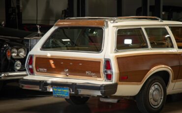 Ford-Pinto-Squire-2-Door-1980-2-Door-Station-Wagon-24