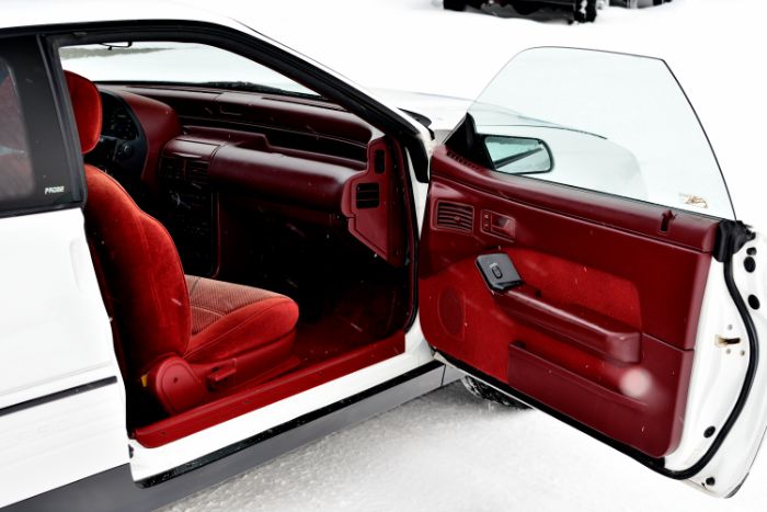 Ford-Probe-1989-White-39