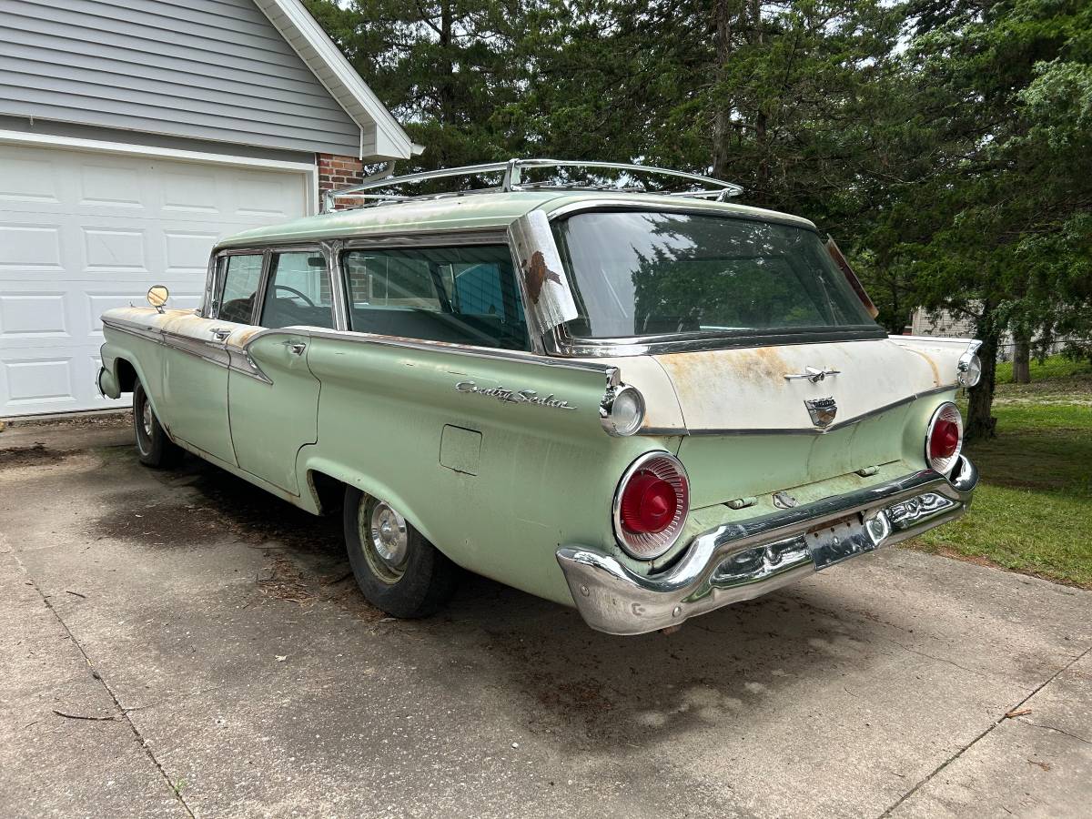 Ford-Ranch-wagon-1959