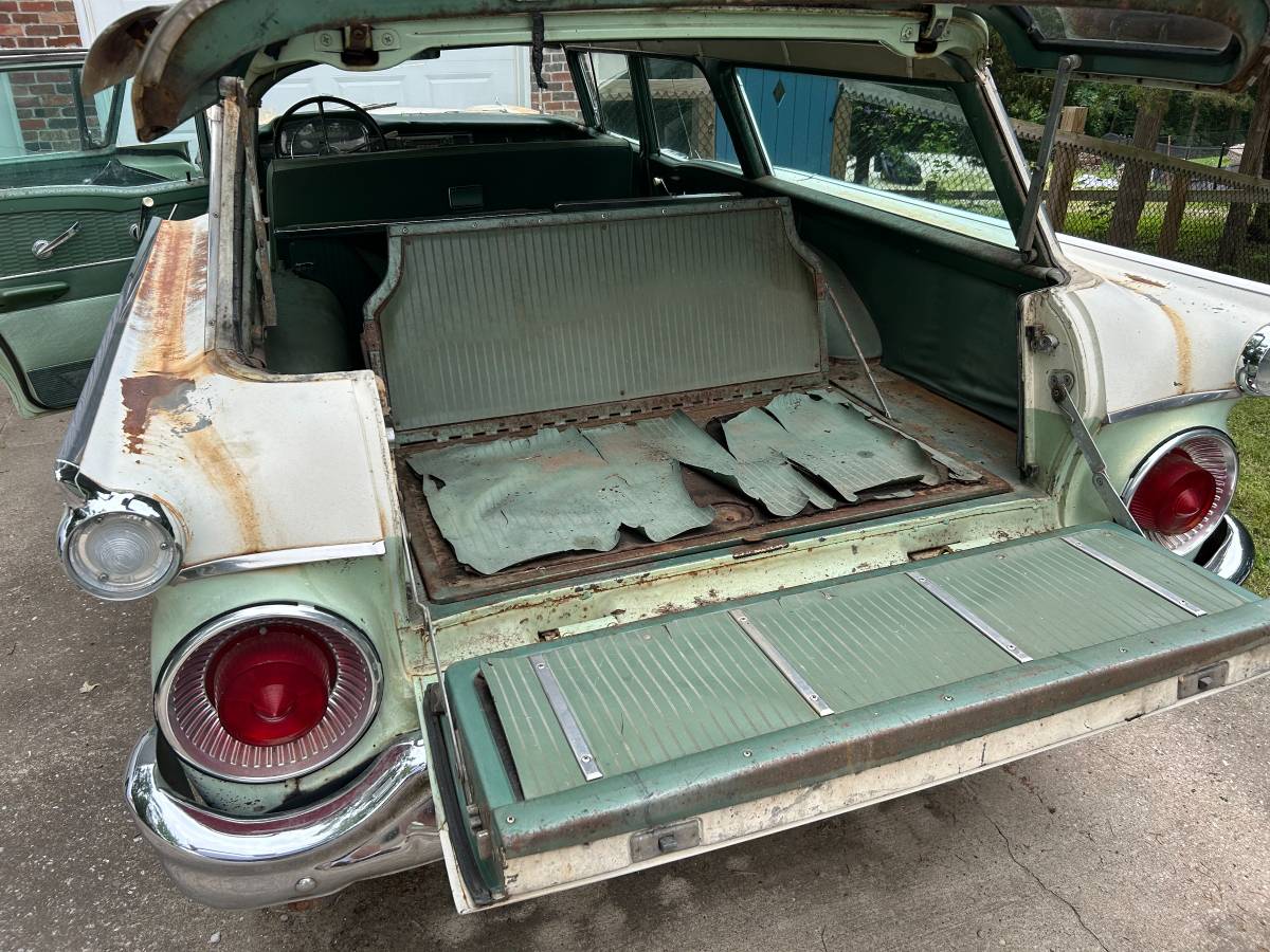 Ford-Ranch-wagon-1959-8