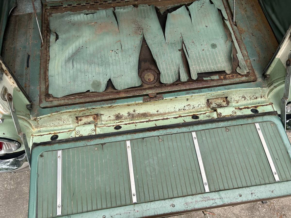 Ford-Ranch-wagon-1959-9