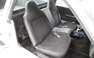 Ford-Ranchero-1969-White-Black-22